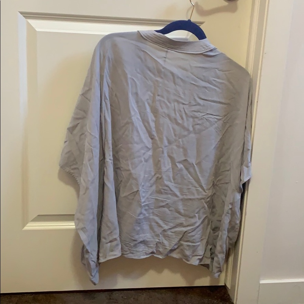 Talula Cape - Picture 2 of 2